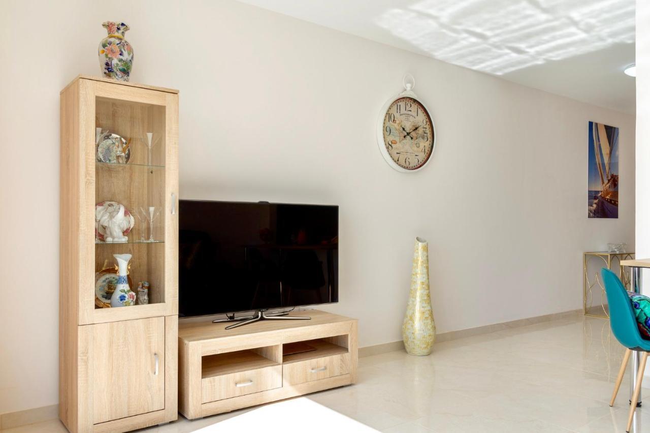 Esmeralda. Lovely And New Apartment Right By The Ocean! Callao Salvaje Luaran gambar